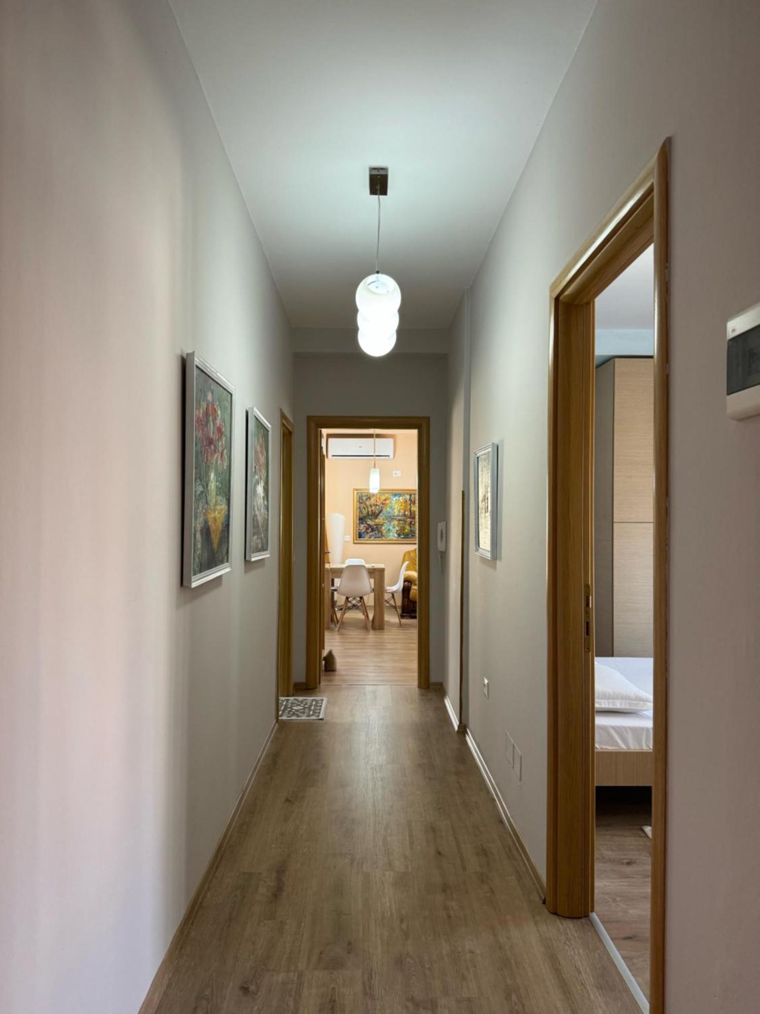 Era'S Apartment Tirana Extérieur photo