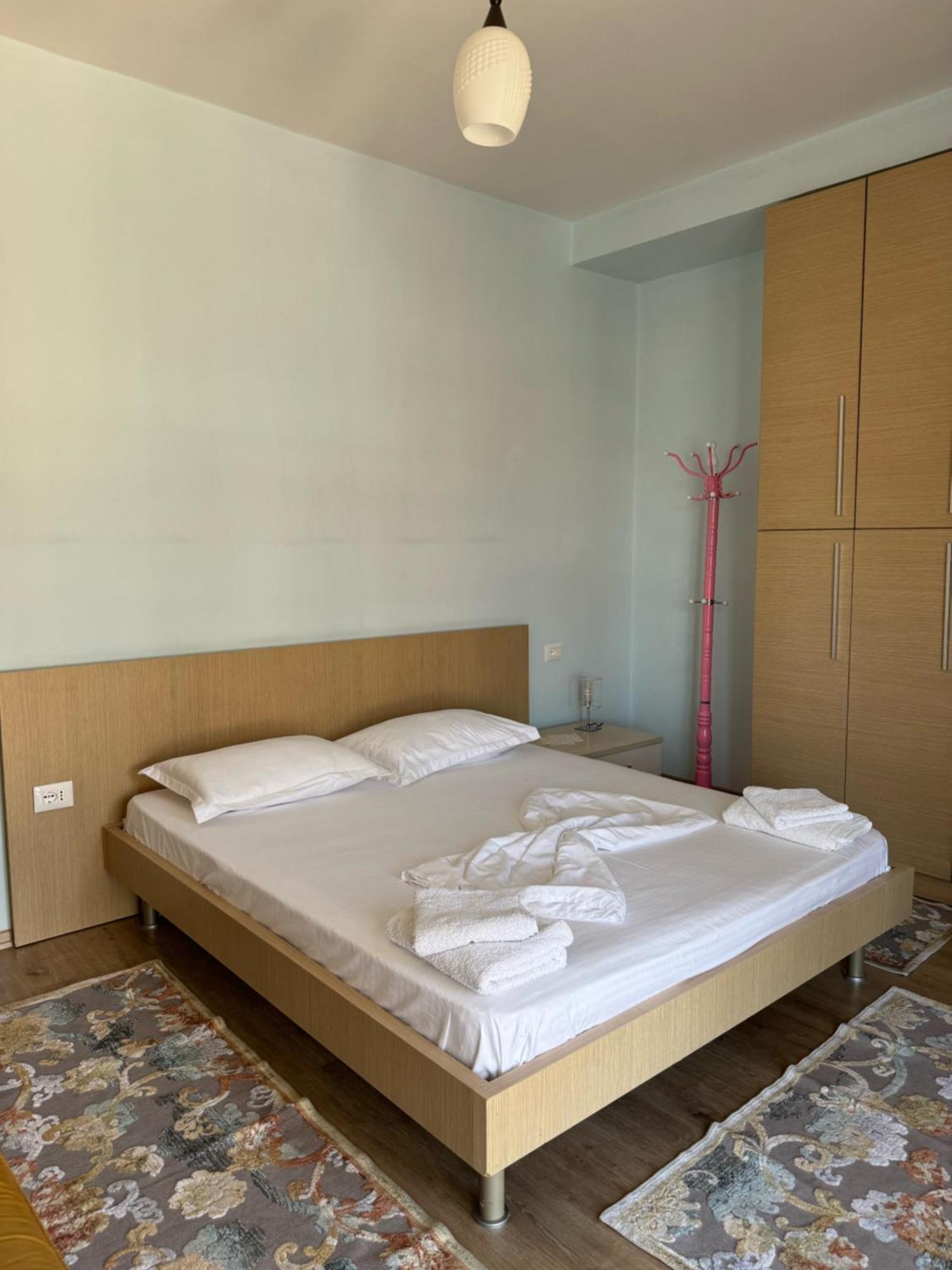 Era'S Apartment Tirana Extérieur photo